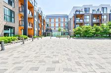 Bright 1-Bedroom Condo with Parking & Gym – Available Nov. 1