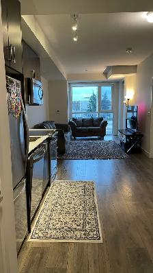 Bright 1-Bedroom Condo with Parking & Gym – Available Nov. 1 - Photo 4