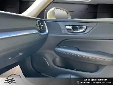 2019 Volvo S60 T6 AWD Momentum - Navigation - Leather !! - Photo 35
