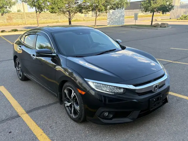 2016 Honda Civic 4dr CVT Touring