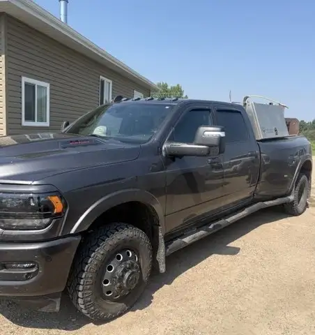 2023 Ram 3500 Limited Crew Cab 4x4 | Cummins Turbo Diesel