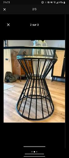 Table cuisine en verre et fer forgé (1 an d'usure) - Photo 2