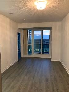 1 Bedroom Condo at Square one for rent - Photo 5