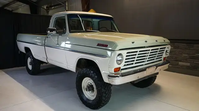 1967 Ford F250 4x4 'Highboy' -Power Steering, Power Disc Brakes