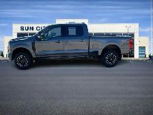 2026 Ford Super Duty F-350 SRW Platinum FX4 713A - Photo 2