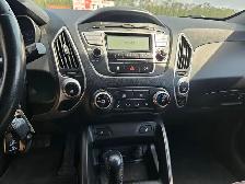 2011 Hyundai Tuscon - Photo 16