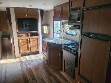 2017 Jayco 32ft RV, $13,995 Super Cheap - Photo 5