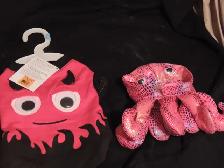Pet Costumes & Accessories - VARIOUS PRICES - Photo 5