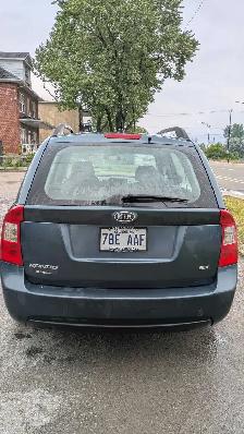Kia Rondo 2010 - Photo 4