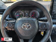 2020 Toyota RAV4 LE - Photo 14
