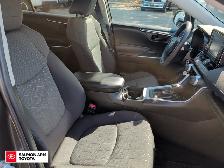 2020 Toyota RAV4 LE - Photo 22