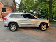 2011 Jeep Grand Cherokee - Photo 6