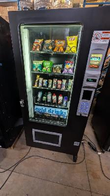 Combo Vending Machines - Photo 7