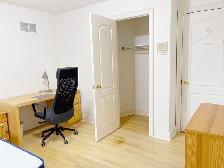 Near Finch Subway: Female Only second floor room for Rent -$900 - Photo 9