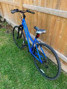 Women’s mountain Bike for sale - Photo 2