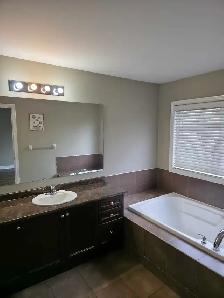 Townhouse for rent - Photo 5