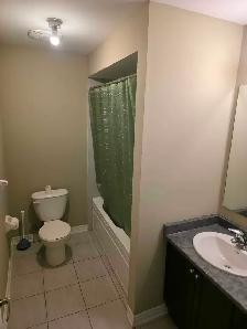 Townhouse for rent - Photo 8