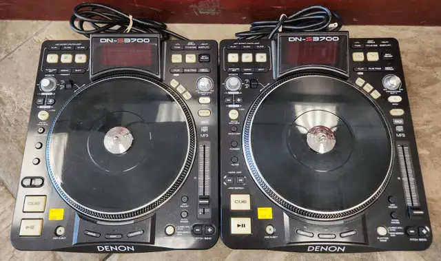 Denon CDJ Turntable Controller DN-S3700 2 Available