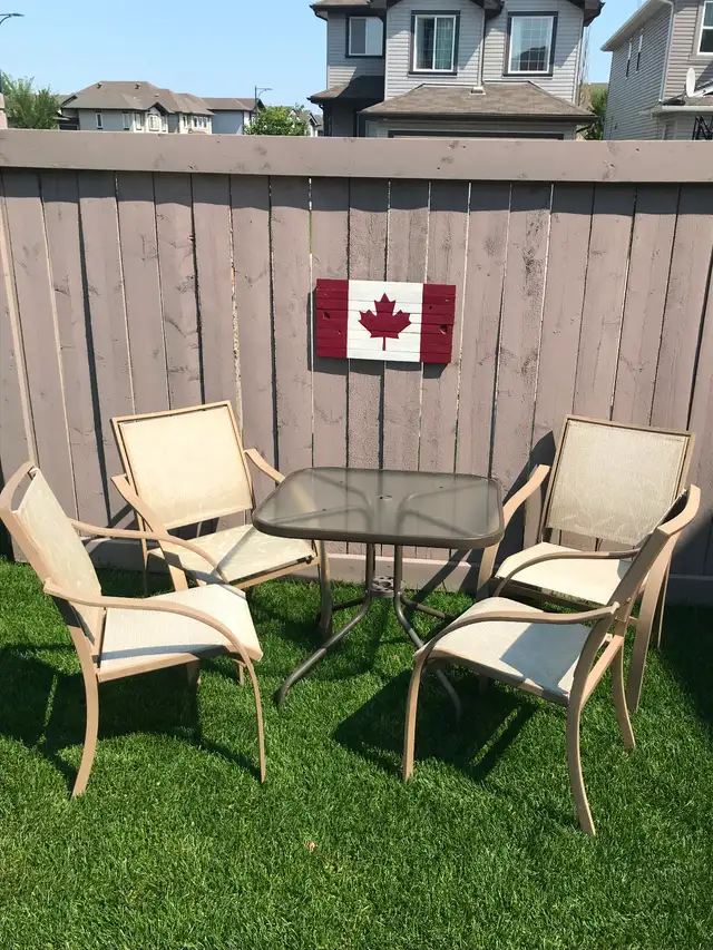 patio set