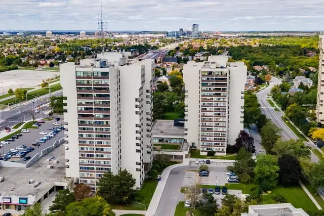 White Oaks Apartments - 2 Bedroom   Den - 1297 Marlborough Court