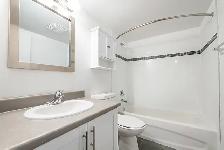 White Oaks Apartments - 2 Bedroom   Den - 1297 Marlborough Court - Photo 10