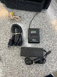 Mipro MA-303SU Single-Channel Portable Wireless PA System - Photo 5