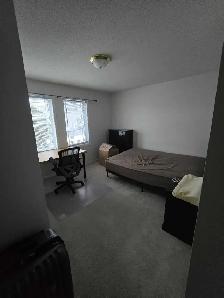 bedroom for rent - Photo 6