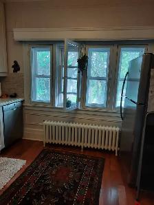 Luxury Large and Bright 1 Bdm Apart Bordering Over High Park - Photo 4