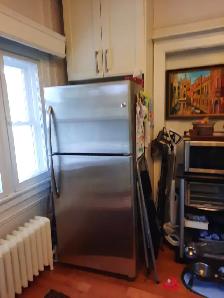 Luxury Large and Bright 1 Bdm Apart Bordering Over High Park - Photo 6