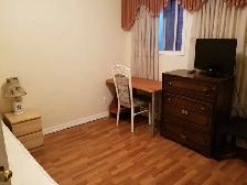 Furnished room for rent (Dufferin and Rogers) $800 - Photo 2