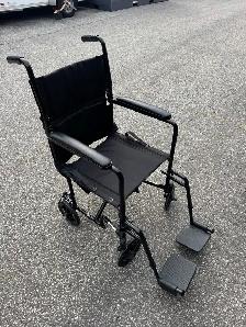DRIVE MEDICAL TRANSPORT CHAIR