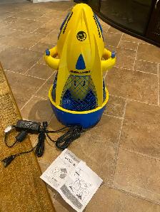 Battery Powered Seadoo Dolphin SeaScooter for Pools