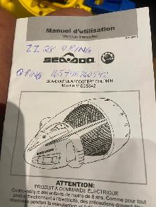 Battery Powered Seadoo Dolphin SeaScooter for Pools - Photo 3