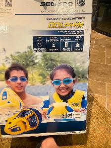 Battery Powered Seadoo Dolphin SeaScooter for Pools - Photo 5