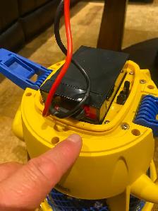 Battery Powered Seadoo Dolphin SeaScooter for Pools - Photo 6