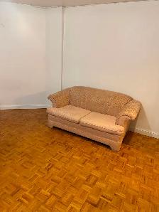 Large room - Photo 3
