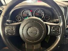 2017 Jeep Wrangler Unlimited Rubicon / Low-Low Kms /Supercharged - Photo 16