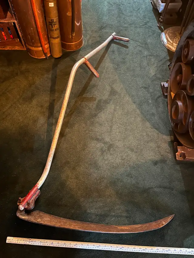 Vintage nice aluminum handle scythe