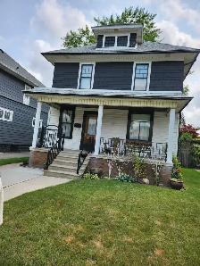 Cleaning person required - Student house