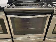 Cuisinière stainless encastrable vitrocéramique Whirlpool