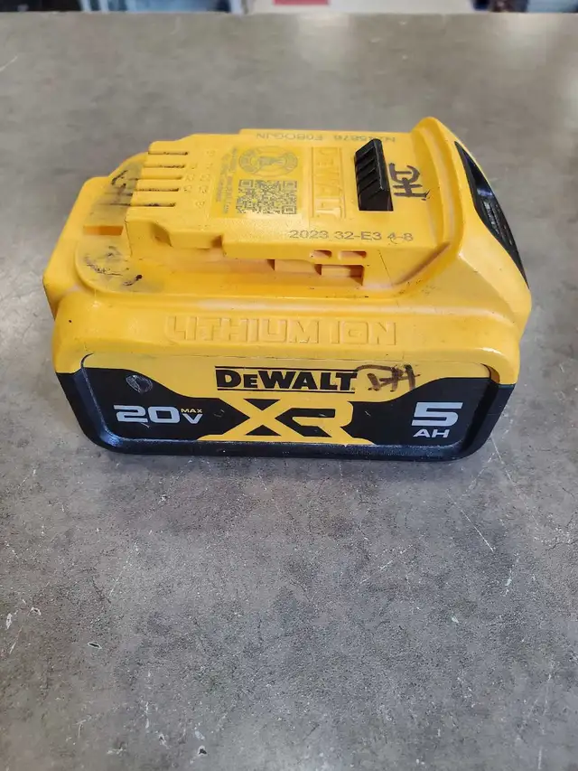 DEWALT 20V XR 5Ah Battery