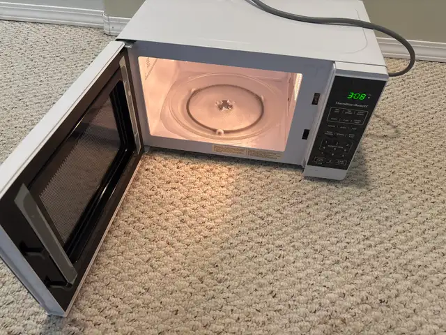 Hamilton beach Microwave