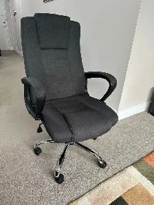 Computer chair