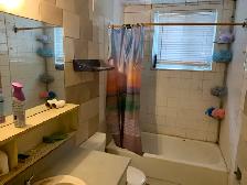 A male room is available for rent starting in August. - Photo 3