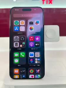 Apple iPhone 15 pro max (256GB) – Certified Pre-Owned ! $999 - Photo 3
