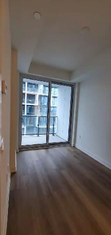 King and Bathurst - 1Bed1Bath - Photo 5