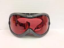 (B2768) Bolle ski/ snowboarding goggles (n/a has scratches)
