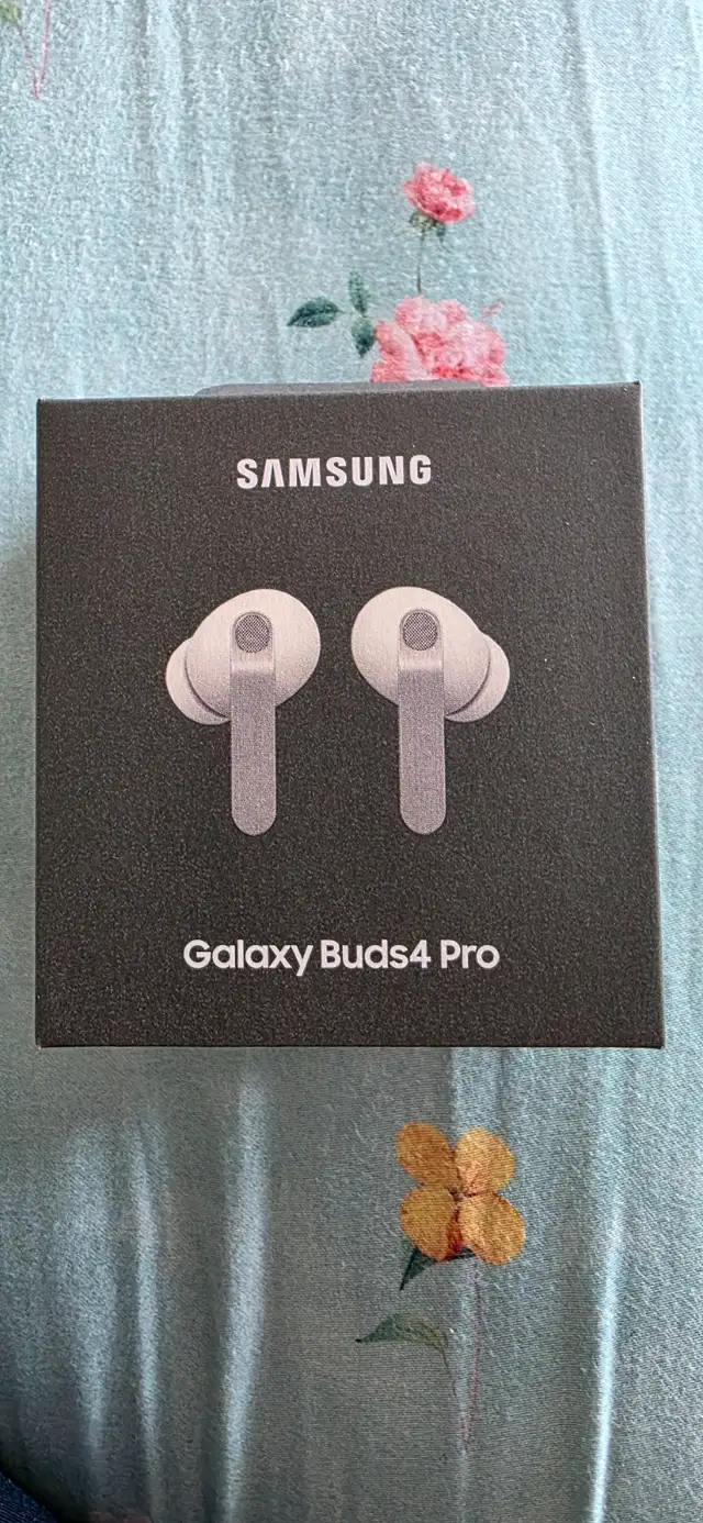 Galaxy buds 4 pro