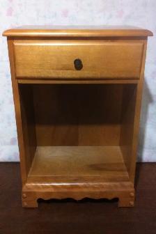 Table de chevet pour chambre