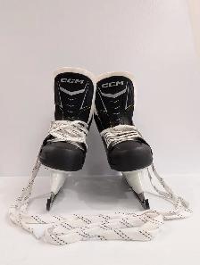 (B2344) CCM Tacks Hockey Skates Sz 11 US